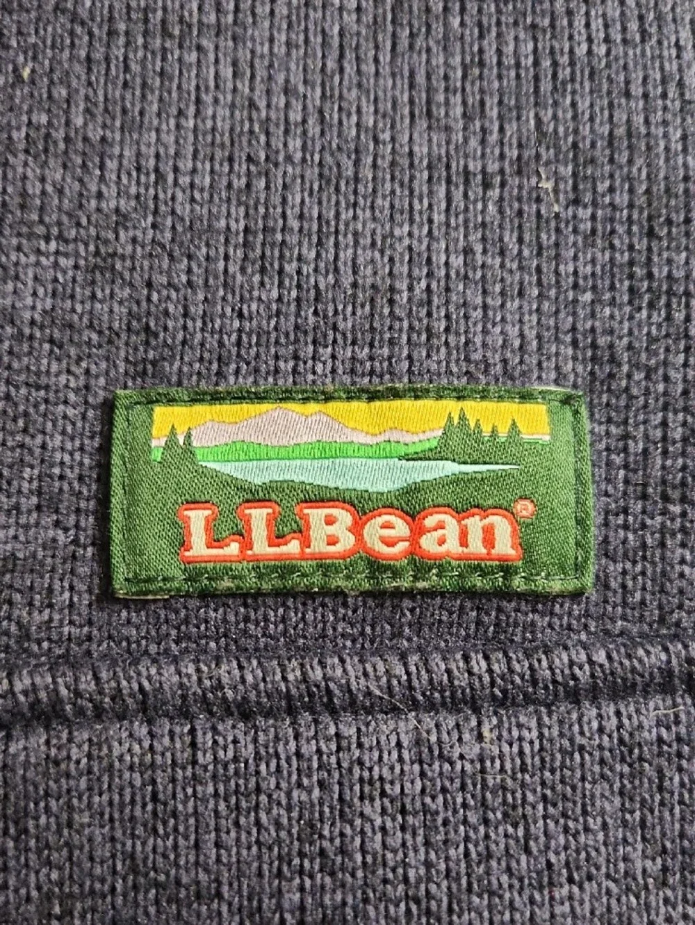 L.L. Bean Men's Navy Fleece Snap-Placket Pullover with Gray Trim
